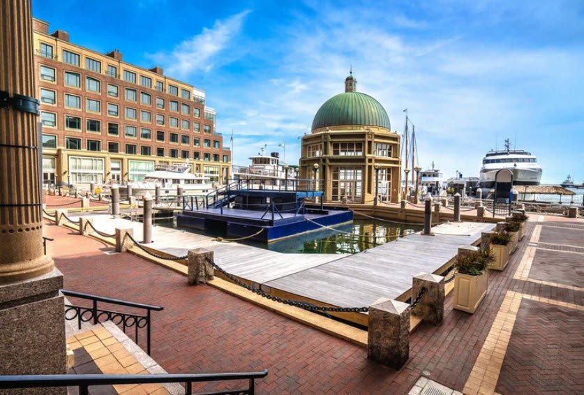 Dorchester Shores Pavilion, Massachusetts, USA